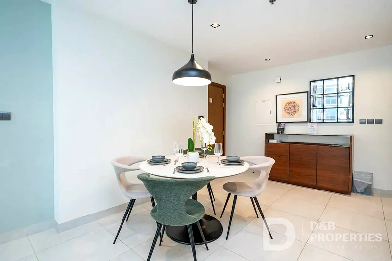 Best View | Mid Floor | Spacious Apartment64036410416385113