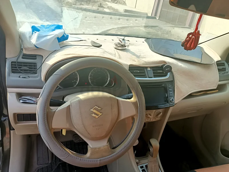 هدية لمحب سوزوكي 7 مقاعد63398509116163111