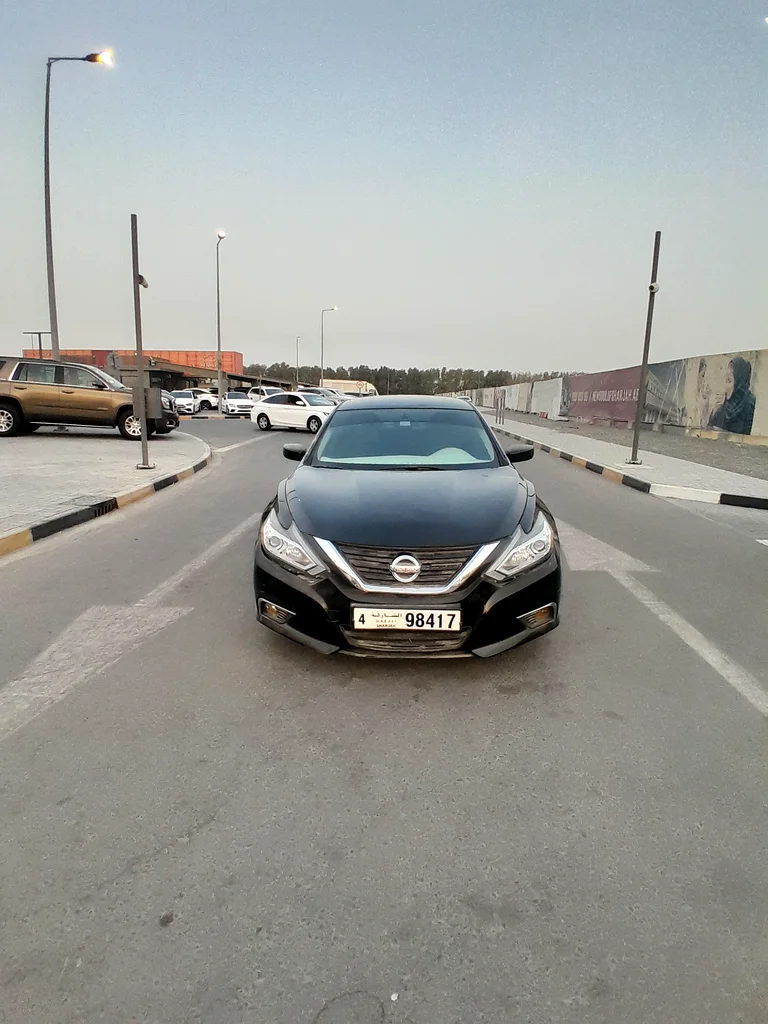 Nissan altima 201763399968596993111