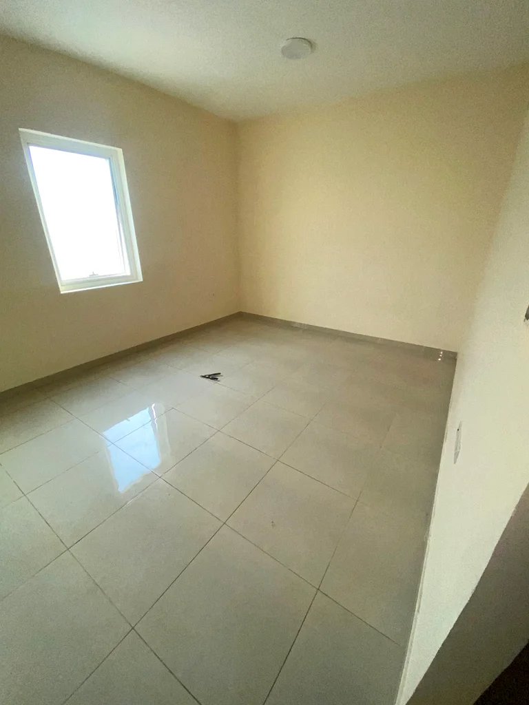 Al-Jarf 2, 2 rooms, a hall, 3 bathrooms, 2 balconies, central gas, second inhabitant, 45 thousand63712336358145113
