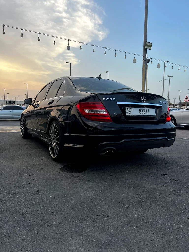 مرسيدس C25063402411453699113