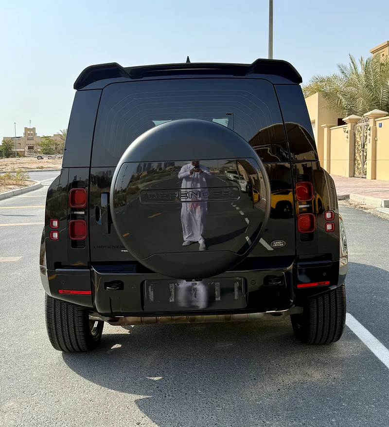 Defender 2023 V6 GCC AlTayer under warranty63399897227651114