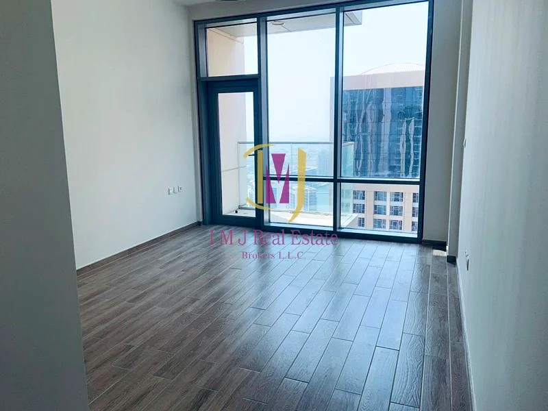 3 PLUS MAIDS + غسيل | تم الحفاظ عليه جيدًا63794529452930113