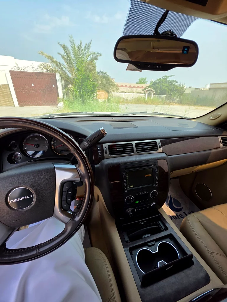 For sale GMC Yukon Denali63398501511810113