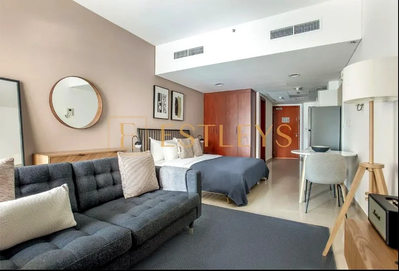 Elegant | City Views | Unfurnished63728449713153111