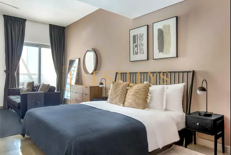 Elegant | City Views | Unfurnished63728449713153112