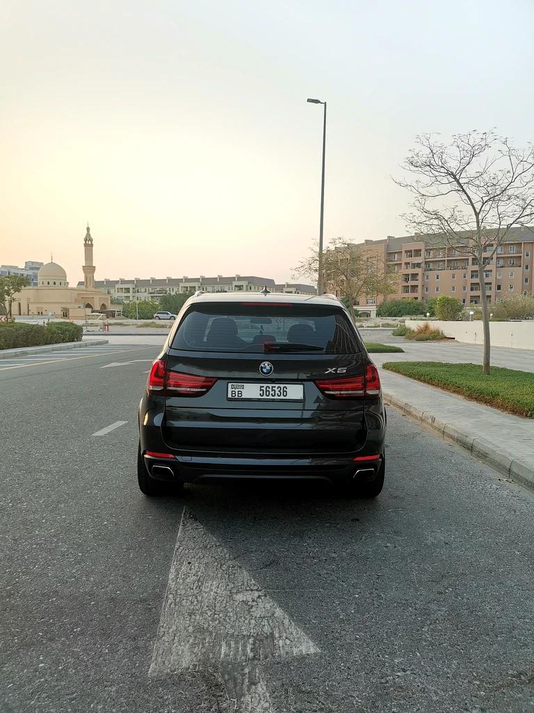 بي إم دبليو X5 50i63406212932225112