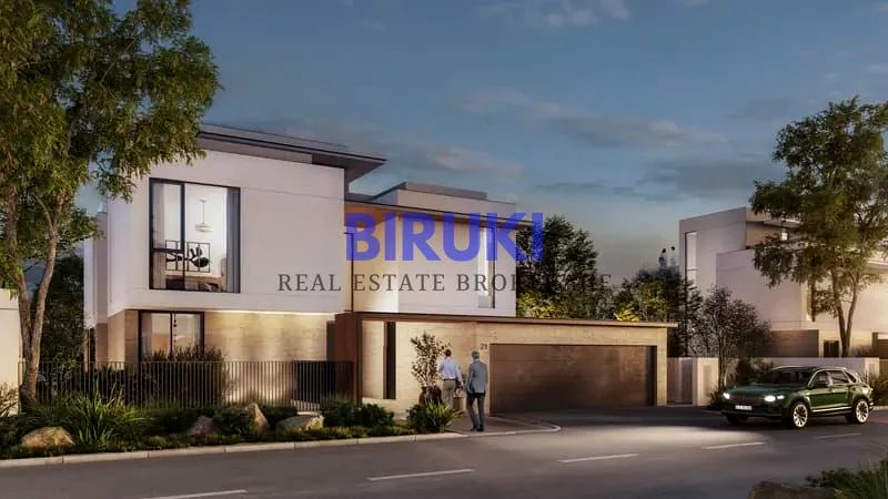 Prime location | Luxurious Unique Villa | Near OP63946511398273112