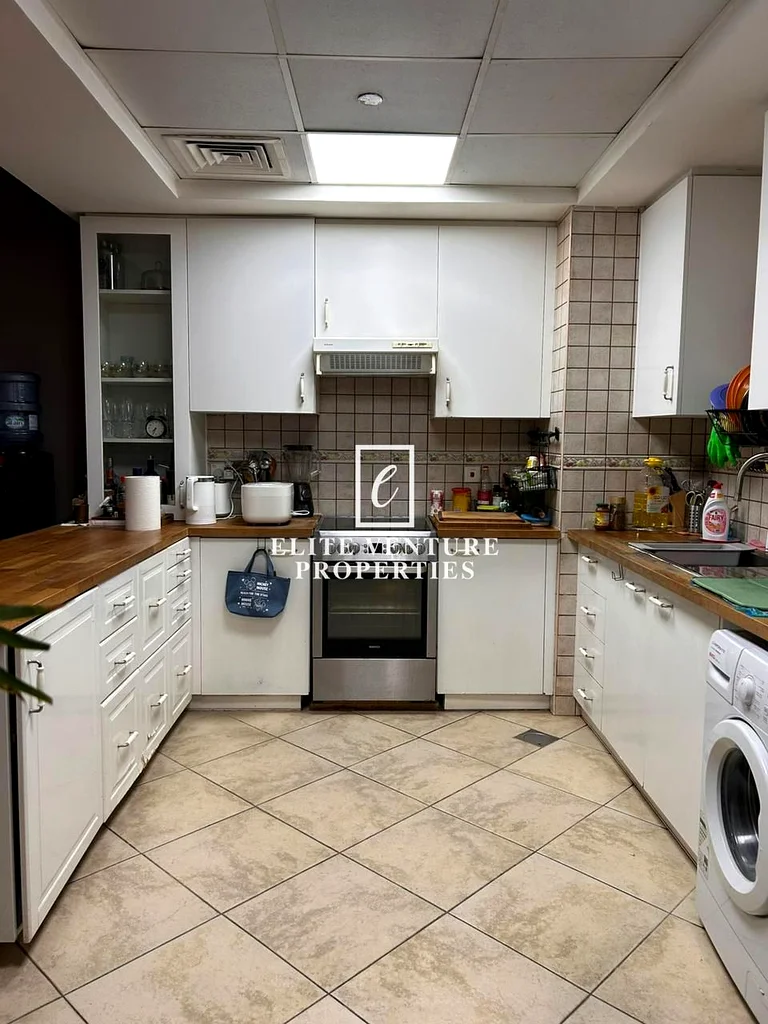 SPACIOUS | GARDEN VIEW | VACANT | PRIME LOCATION63982323702147114