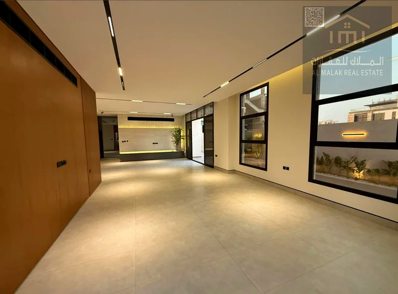 Luxury villa, Al-Alia area, the facade of a stone, a modern entrance, an external and internal landscape, a very special location63873450920067113