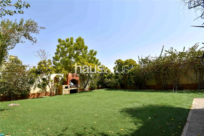 Best priced 2E | Corner plot | Vacant63922512696195113