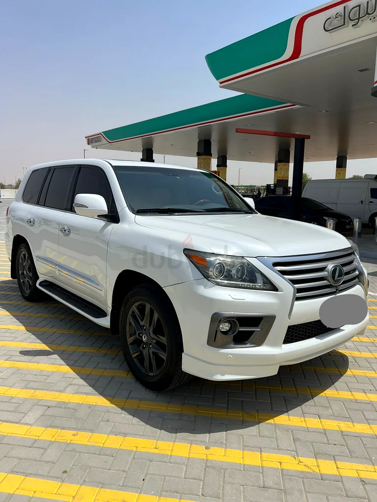 For sale Lexus LX570 Gulf version63398637500930112
