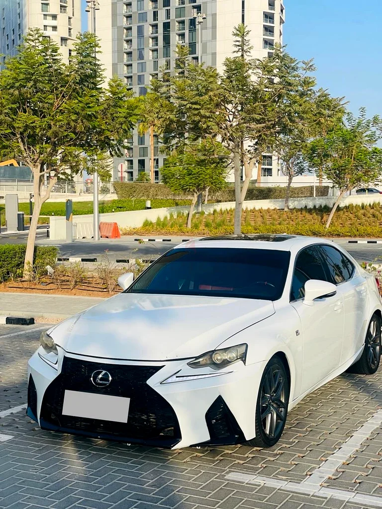 لكزس آي إس 200 تي63398642357891113