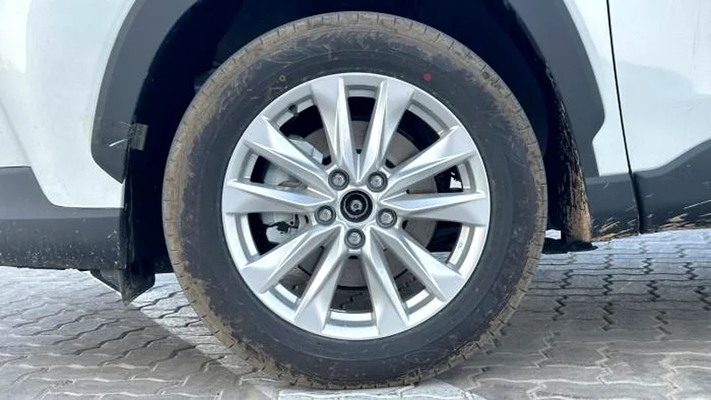 Toyota Corolla Cross 2.0L 2025 AT Elite Petrol (Export Only)63402408826371114