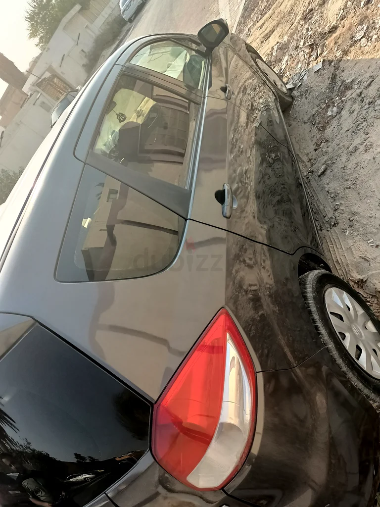هدية لمحب سوزوكي 7 مقاعد633985091161631112