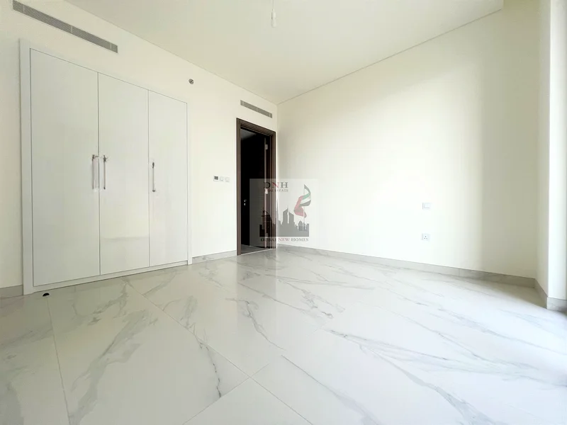 تخطيط واسع | غير مفروش | موقع متميز64016170106753112