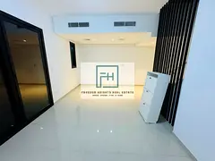 Nasma Residence – 2 BHK Corner Townhouse