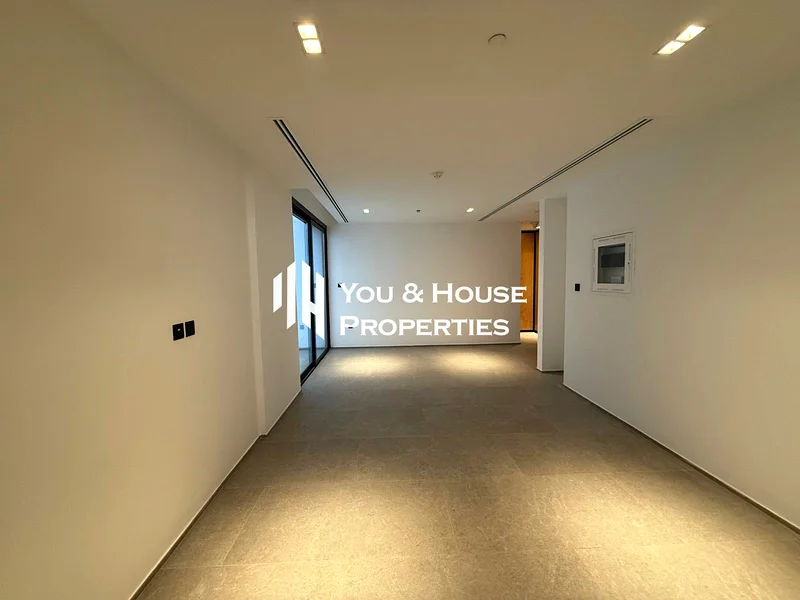 شقة تشطيب فاخر I تخطيط واسع I جاهزة للسكن الآن63789070361603110