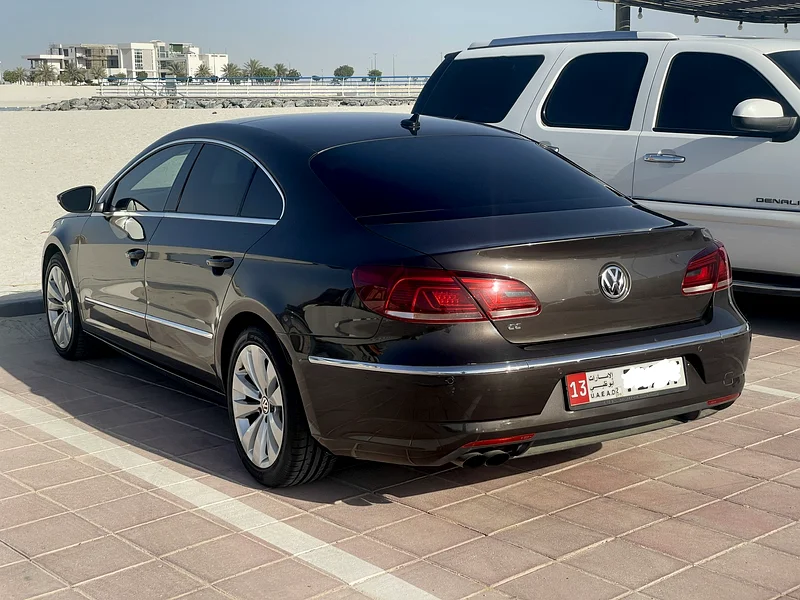 Volkswagen CC with low mileage63398567246337112