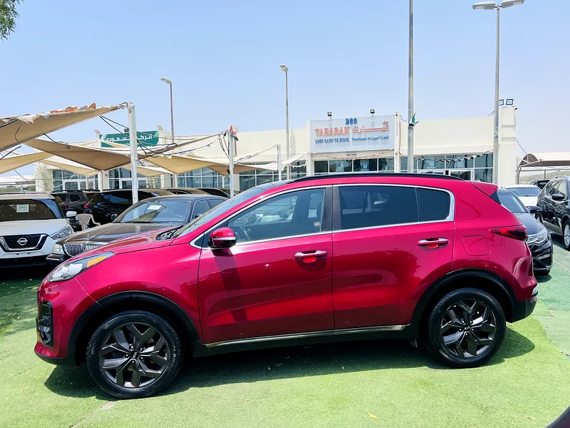 Kia Sportage 2020 / low mileage / very clean car63398631682307112