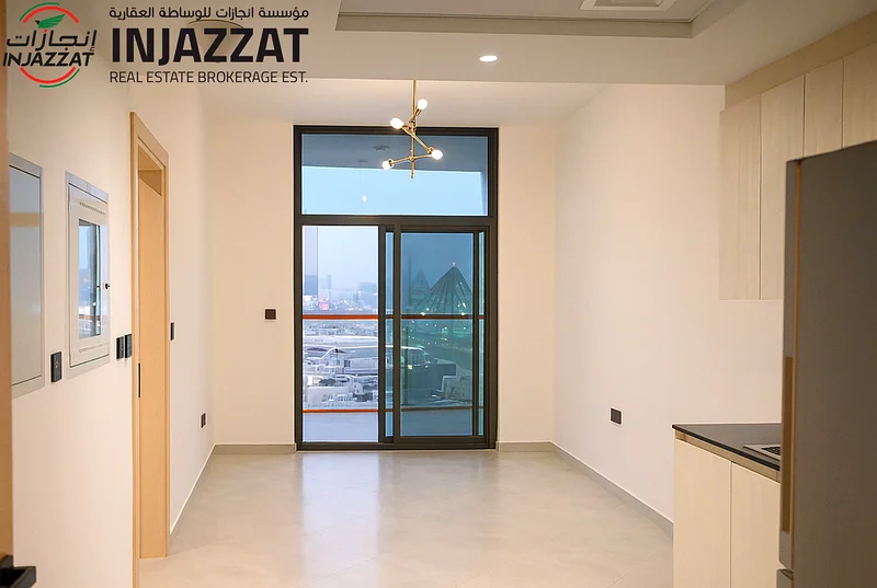 1BR with Balcony & Creek Views | Mid Floor | Binghatti Avenue, Al Jaddaf63997300472962112
