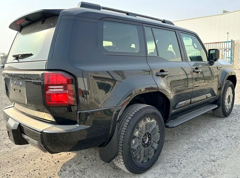 Toyota Prado Luxury 2.4L 2025 Black Petrol (Export Only)63401299697665112