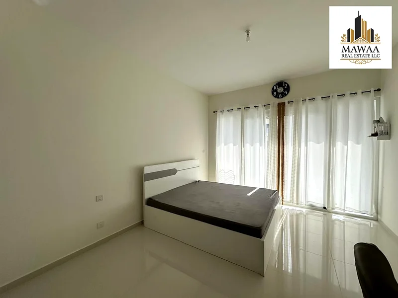 High Floor-Community View-Vacant-Ready to Move64005440231426112