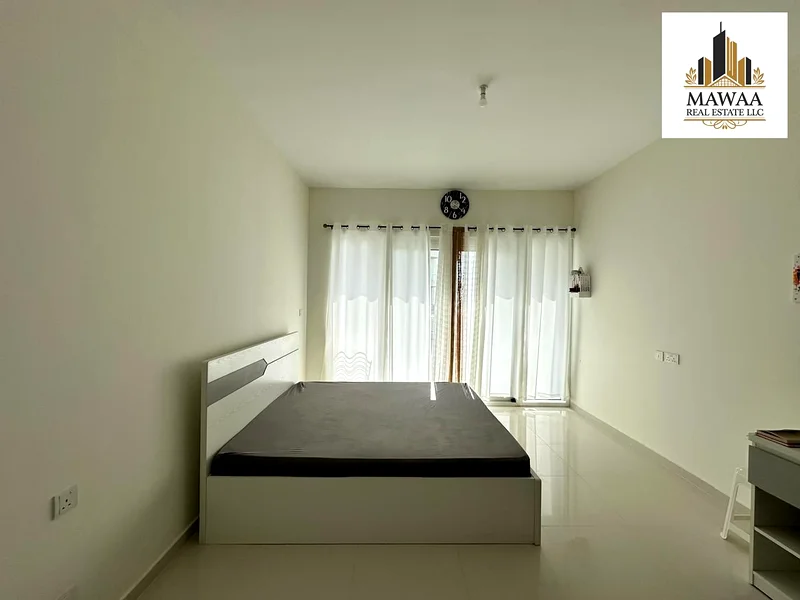 High Floor-Community View-Vacant-Ready to Move64005440231426111