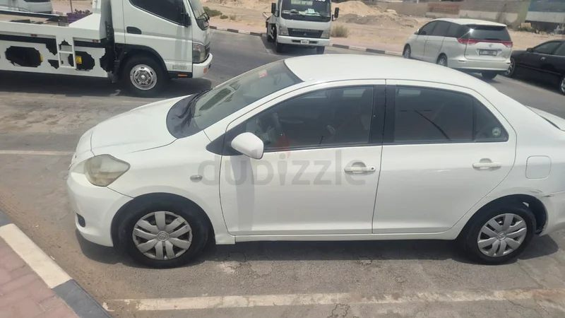 Toyota yaris for sale63165693603713111