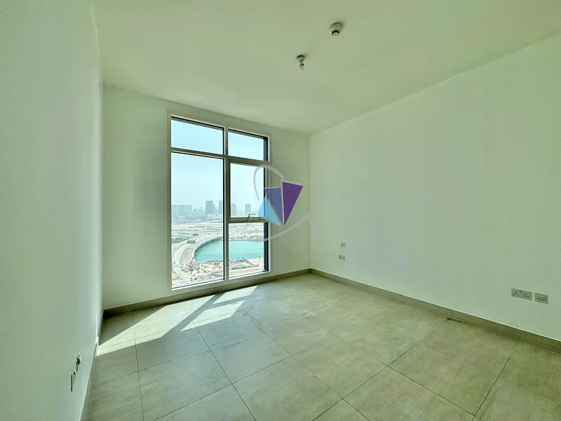 بلكونة ضخمة | 3 غرف نوم مع غرفة خادمة | جاهز للانتقال63403411195267114