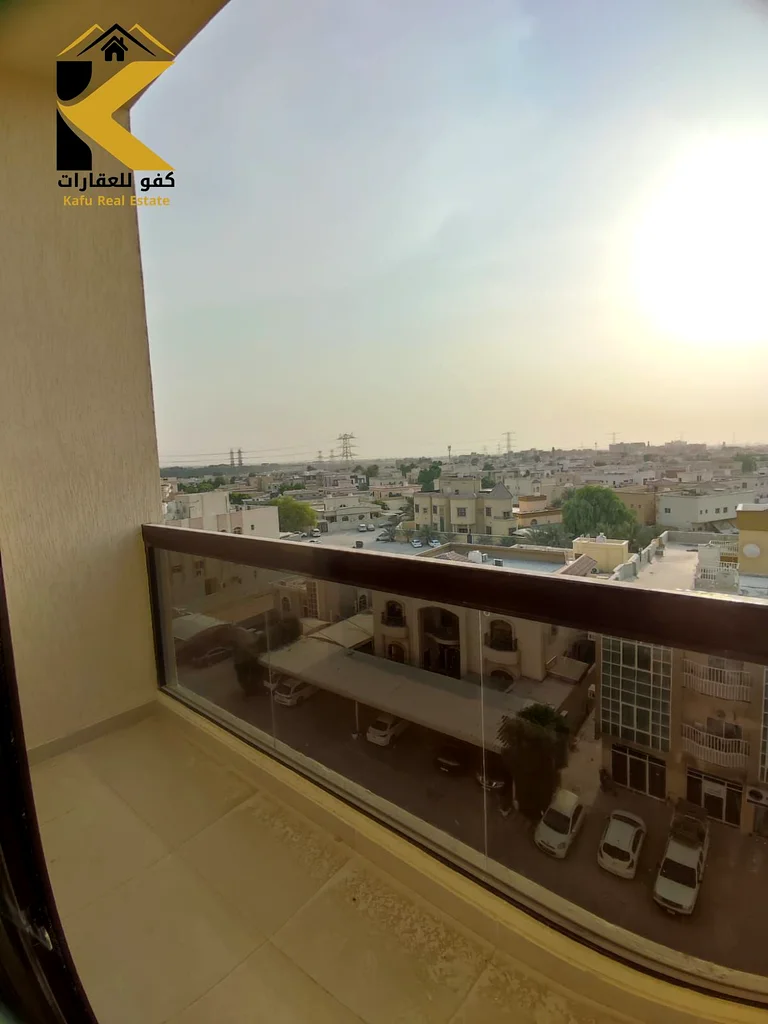 مُسكن فاخر مع إطلالة مذهلة على الفيلات في أحدث مبنى في المويحات، يتميز بتصميم عصري وتشطيبات راقية ومسكن على طراز الفندق الهادئ63715301640193114