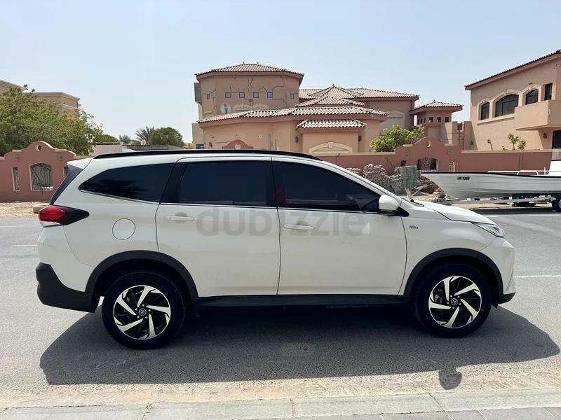 Toyota Rush 202363401319854849111