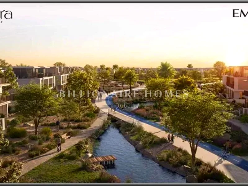Less cash flow | On Park | Closed Kitchen | +Maid63946048371971111