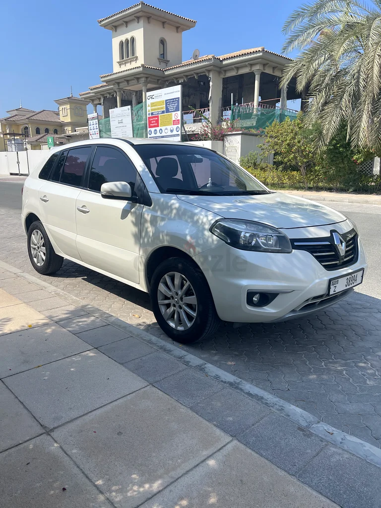 رينو كوليوس 201563398495919746113