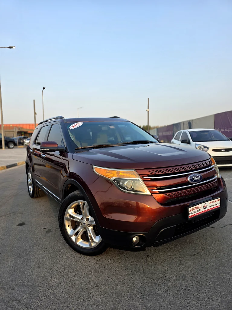 Ford Explorer 201563399889663106112