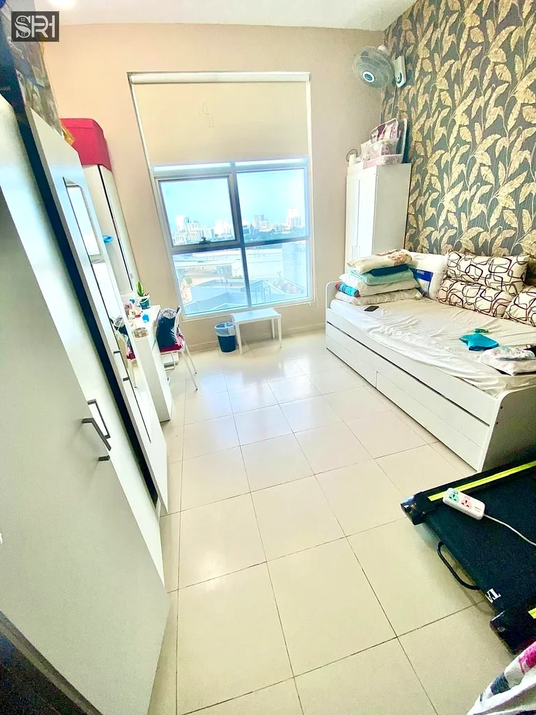 Luxury 2BR apartment with direct view of Khalifa Bridge & Grand Mall, fully furnished and ready to move, in City Towers for only AED 490,00063891799693825111