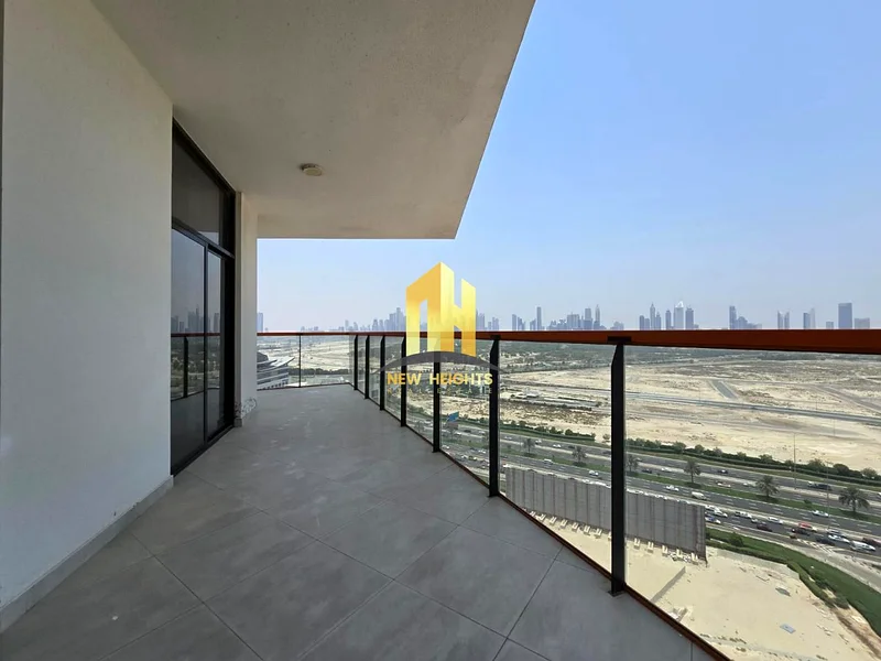 | 3 bed rooms |  Super Spacious |  Parking | Fully furnished |63997412316033113