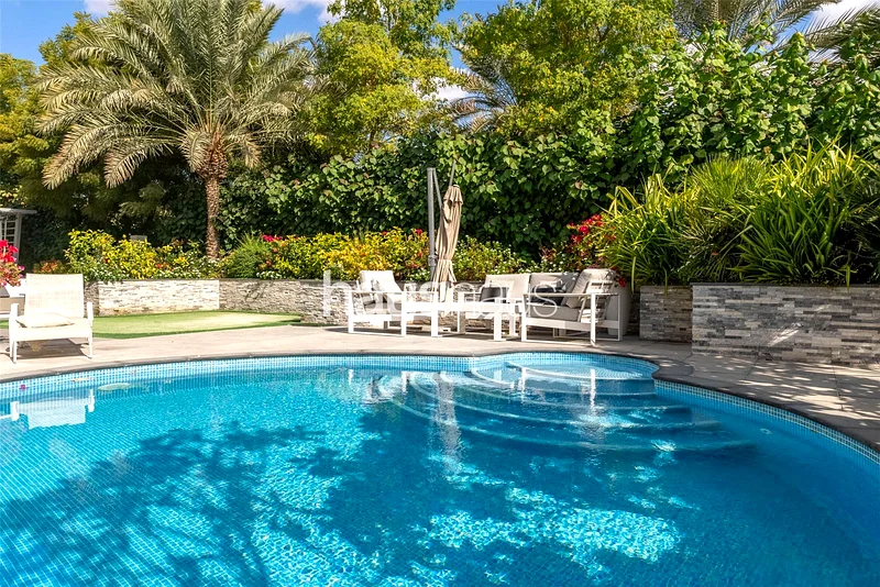 Corner Plot | Fully Upgraded and Extended63915361941761112