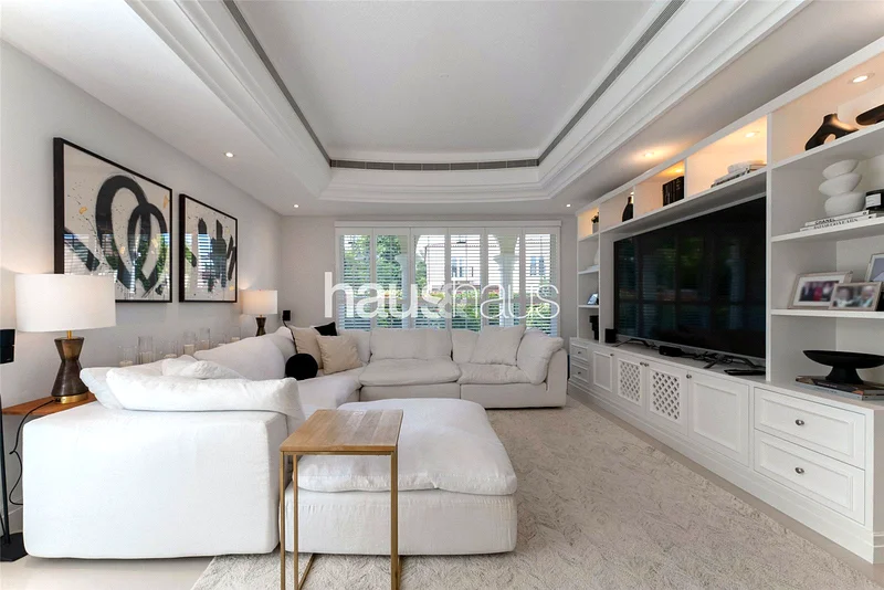 Corner Plot | Fully Upgraded and Extended63915361941761113