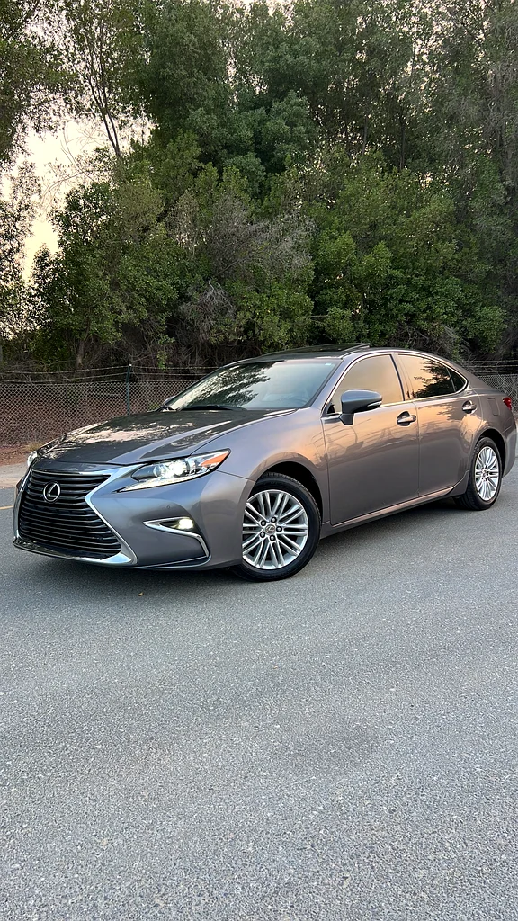 Toyota Lexus ES 350 201563398647094659111