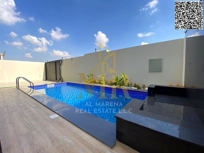 🏡✨ فيلا فاخرة للبيع في الهيليو 2 – 3014 قدم مربع | 4 غرف نوم رئيسية | مجلس وغرفة معيشة مع أحواض | مطبخ عصري | فناء داخلي مع مسبح خاص63912682452099114