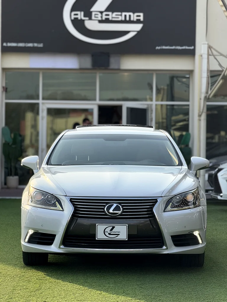 2015 Lexus LS460L633986446548491127
