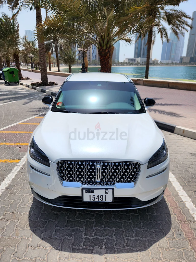 لينكولن كورسير بريميير636137344654111122