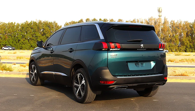 PEUGEOT 5008 - 2019 - ENGINE 1600 - PRICE - 49000 - KM 145000, Gulf model in excellent condition63398487173377113