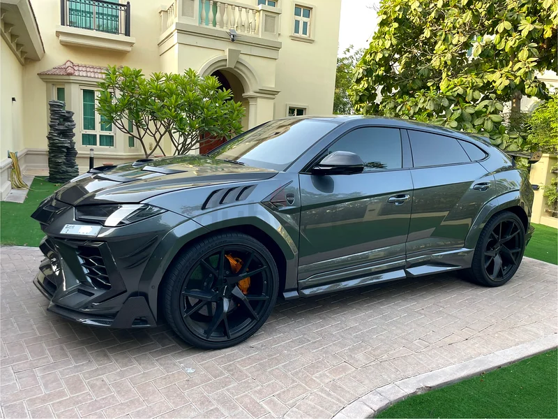 لامبورغيني أوروس طراز 2019 حزمة مانسوري63398499502337110
