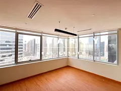 Vacant | High Floor | Fitted | Uptown View