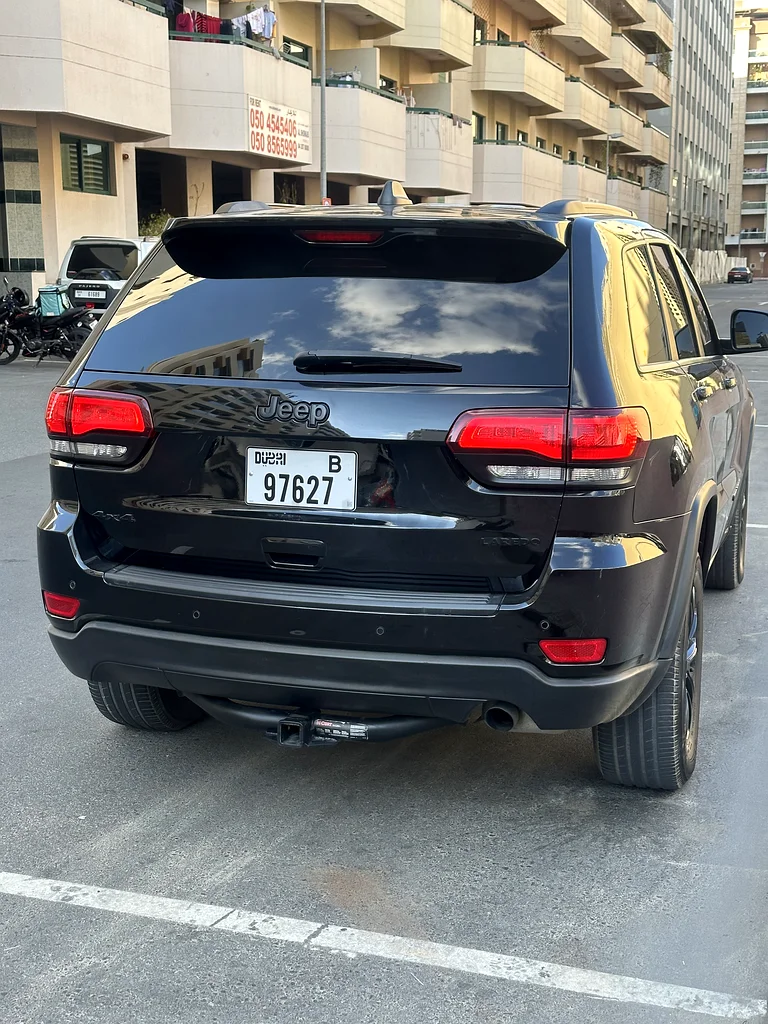 2021 Jeep Grand Cherokee Laredo   – Like New63398604793091111