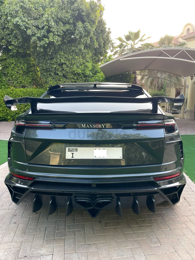 لامبورغيني أوروس طراز 2019 حزمة مانسوري63398499502337112