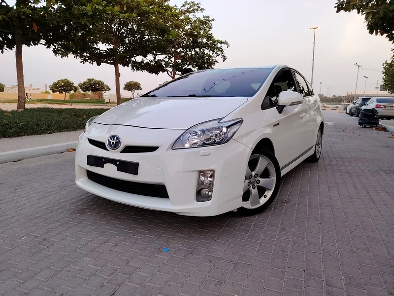 تويوتا بريوس 2010 مواصفات يابانية حالة ممتازة حالة جديدة بالكامل سيدان عائلية صغيرة63421145272195112