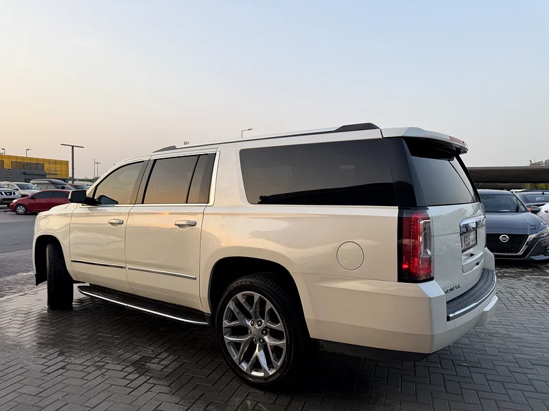 GMC Yukon XL Denali 201563398502402817112
